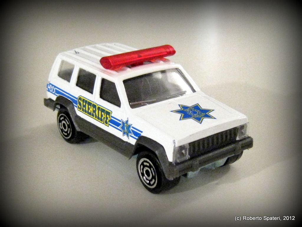 Majorette Jeep Cherokee (n.285-B)